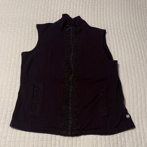Chico’s Zenergy Eggplant Purple Sleeveless Vest with Zipper